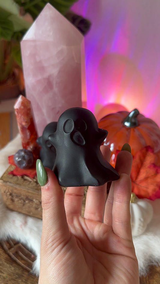 Large obsidian ghost