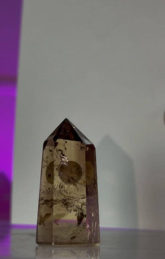 Smoky Quartz – Grounding, Protection &amp; Energy Clearing